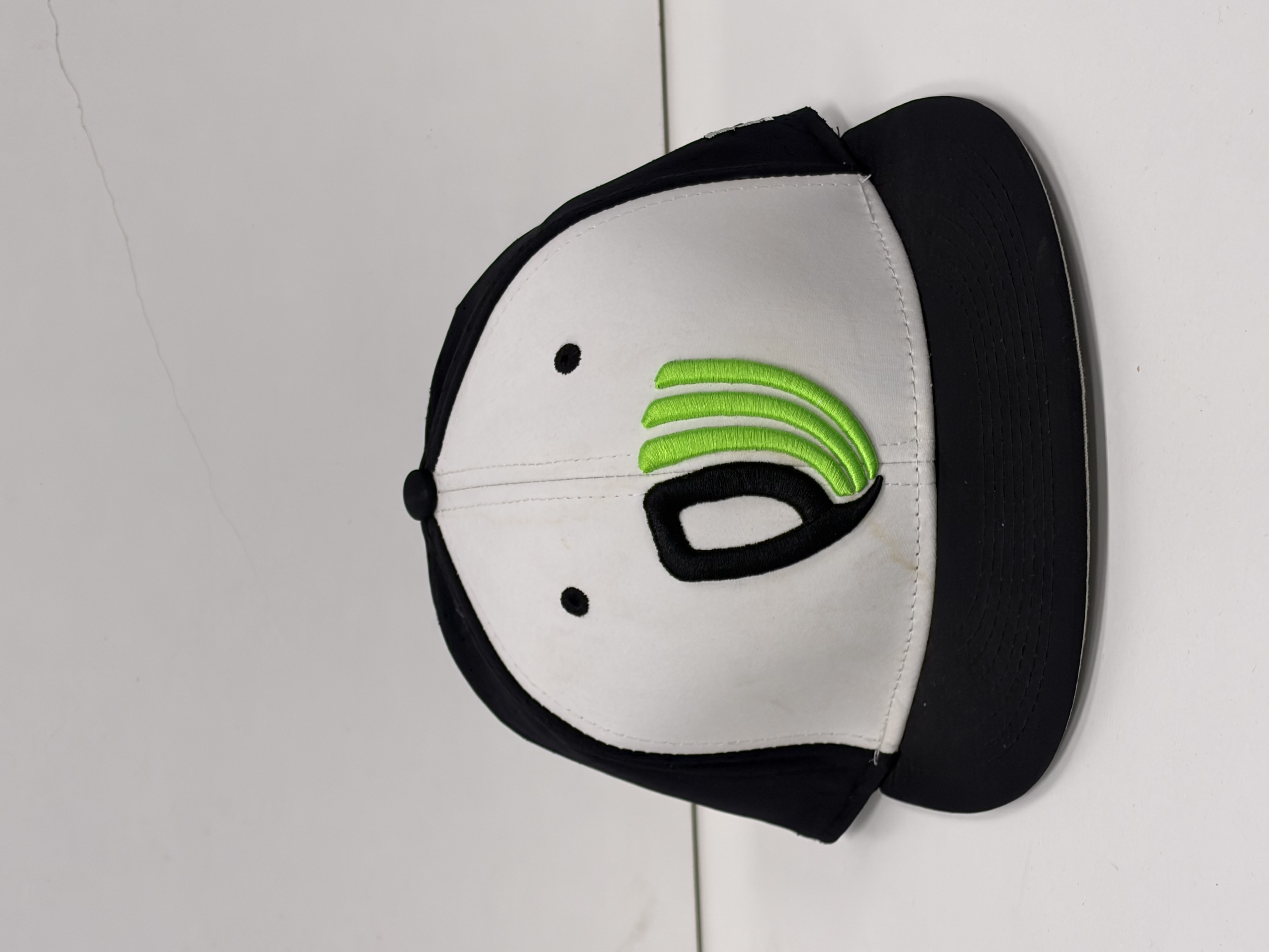 Hat / White & Black / Green & Black PW Logo / Flat Bill / Fitted