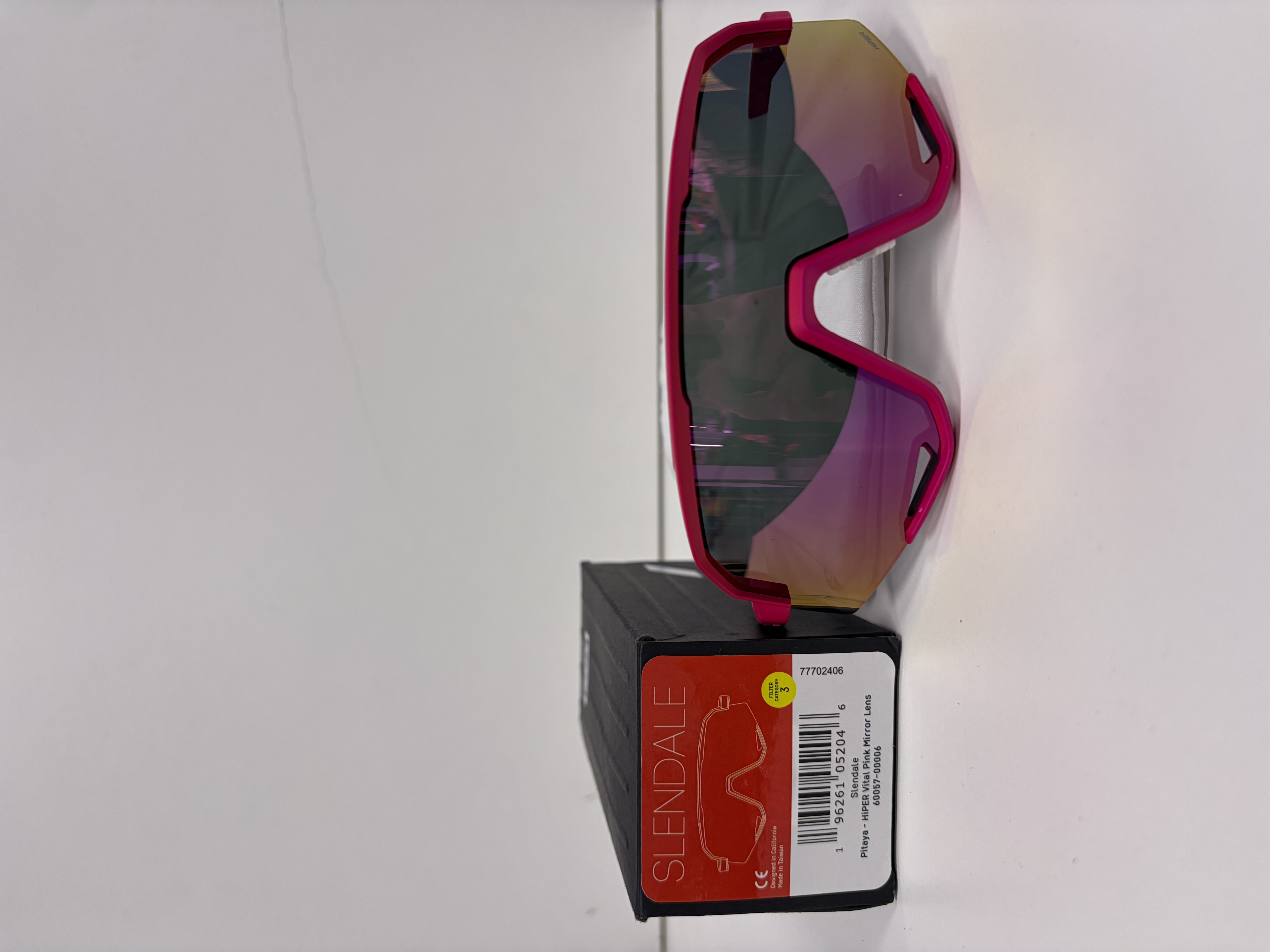 IMG - Slendale Pitaya - HiPER Vital Pink Mirror Lens